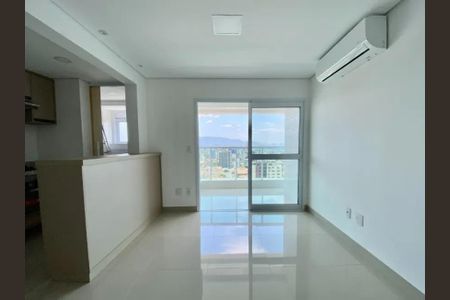 Apartamento para alugar com 68m², 2 quartos e 1 vaga Apartamento para alugar com 68m², 2 quartos e 1 vagaSala/cozinha