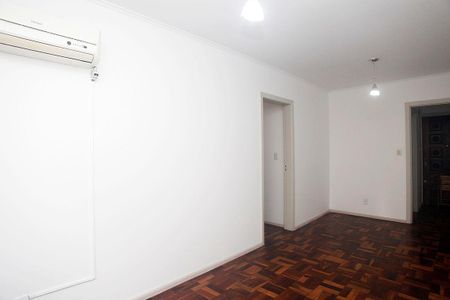Sala de apartamento à venda com 2 quartos, 80m² em Santana, Porto Alegre