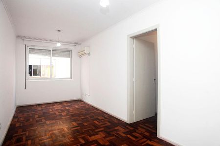 Sala de apartamento à venda com 2 quartos, 80m² em Santana, Porto Alegre