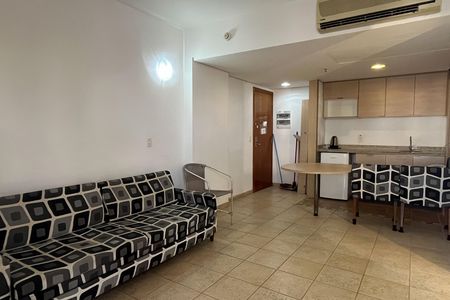 Sala de apartamento para alugar com 1 quarto, 60m² em Boqueirão, Santos