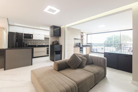 Apartamento à venda com 110m², 3 quartos e 2 vagas Apartamento à venda com 110m², 3 quartos e 2 vagasSala