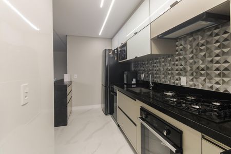 Apartamento à venda com 110m², 3 quartos e 2 vagas Apartamento à venda com 110m², 3 quartos e 2 vagasCozinha