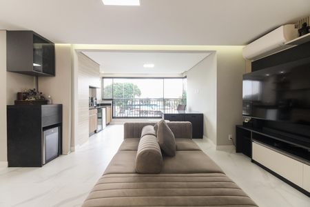 Apartamento à venda com 110m², 3 quartos e 2 vagas Apartamento à venda com 110m², 3 quartos e 2 vagasSala