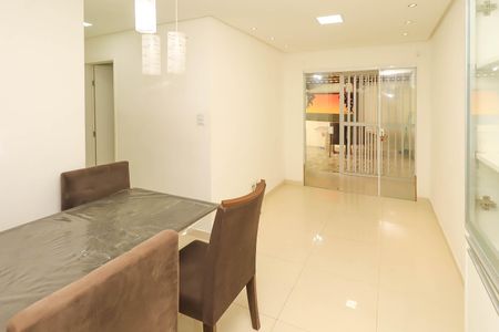 Apartamento para alugar com 70m², 2 quartos e 1 vaga Apartamento para alugar com 70m², 2 quartos e 1 vagaSala