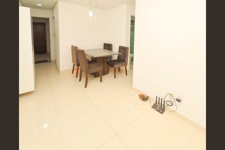Apartamento para alugar com 70m², 2 quartos e 1 vaga Apartamento para alugar com 70m², 2 quartos e 1 vagaSala