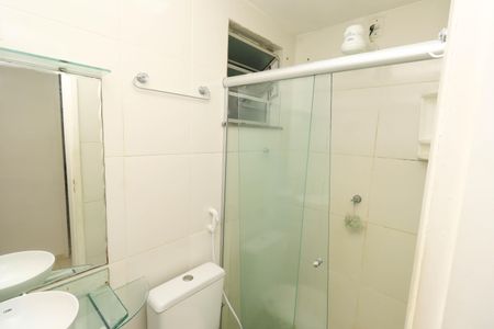 Apartamento para alugar com 70m², 2 quartos e 1 vaga Apartamento para alugar com 70m², 2 quartos e 1 vagaBanheiro da Suíte