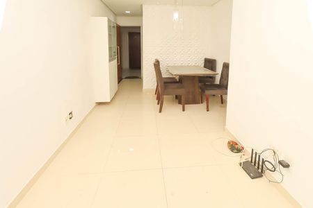 Apartamento para alugar com 70m², 2 quartos e 1 vaga Apartamento para alugar com 70m², 2 quartos e 1 vagaSala