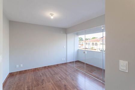 Casa para alugar com 174m², 3 quartos e 3 vagasSuíte 