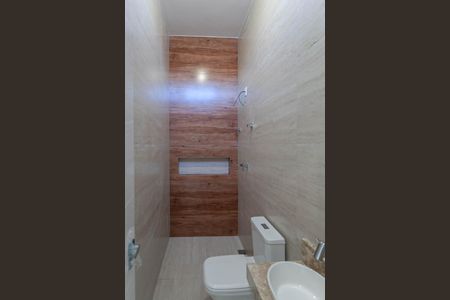 Casa para alugar com 174m², 3 quartos e 3 vagasBanheiro social 