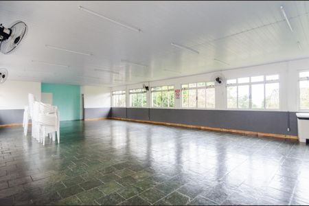 Apartamento para alugar com 49m², 2 quartos e 1 vaga Apartamento para alugar com 49m², 2 quartos e 1 vagaÁrea comum - Salão de festas
