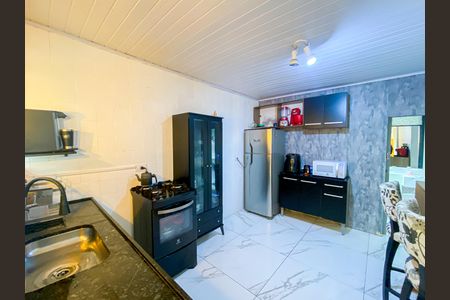 Cozinha de casa para alugar com 2 quartos, 130m² em Tremembé, São Paulo