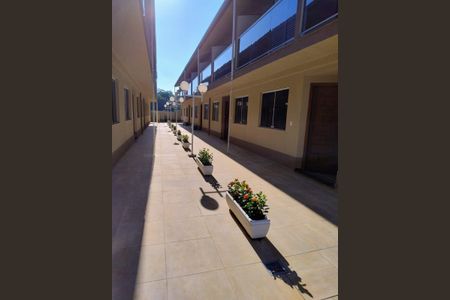 Casa de condomínio à venda com 94m², 3 quartos e 2 vagas Casa de condomínio à venda com 94m², 3 quartos e 2 vagasÁrea externa