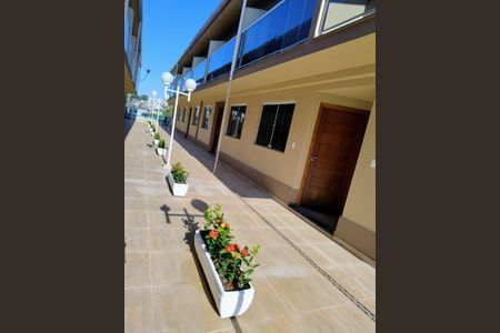 Casa de condomínio à venda com 94m², 3 quartos e 2 vagas Casa de condomínio à venda com 94m², 3 quartos e 2 vagasÁrea externa