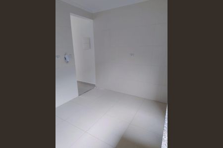 Casa de condomínio à venda com 94m², 3 quartos e 2 vagas Casa de condomínio à venda com 94m², 3 quartos e 2 vagasQuarto