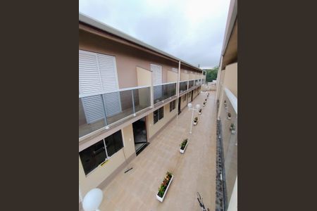 Casa de condomínio à venda com 94m², 3 quartos e 2 vagas Casa de condomínio à venda com 94m², 3 quartos e 2 vagasÁrea externa
