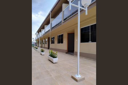 Casa de condomínio à venda com 94m², 3 quartos e 2 vagas Casa de condomínio à venda com 94m², 3 quartos e 2 vagasÁrea externa