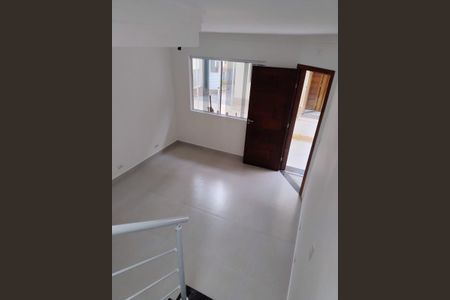 Sala de casa de condomínio à venda com 3 quartos, 94m² em Jardim Ubirajara, São Paulo