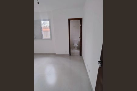 Casa de condomínio à venda com 94m², 3 quartos e 2 vagas Casa de condomínio à venda com 94m², 3 quartos e 2 vagasQuarto