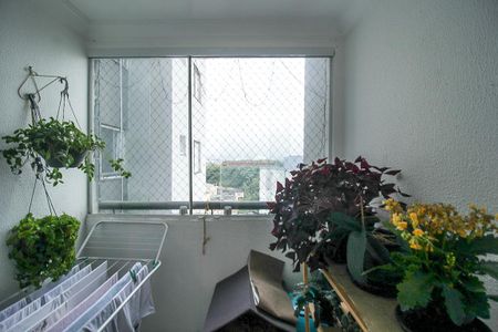Apartamento à venda com 48m², 2 quartos e 1 vaga Apartamento à venda com 48m², 2 quartos e 1 vagaSacada