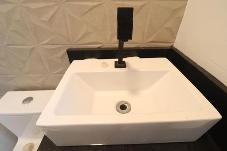 Casa à venda com 210m², 3 quartos e 3 vagasLavabo