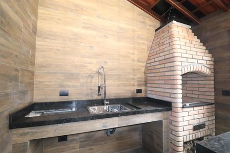 Casa à venda com 210m², 3 quartos e 3 vagasEspaço Gourmet