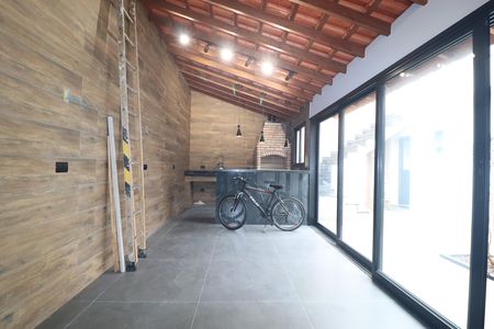 Casa à venda com 210m², 3 quartos e 3 vagasEspaço Gourmet