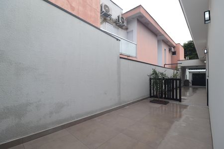 Casa à venda com 210m², 3 quartos e 3 vagasQuintal