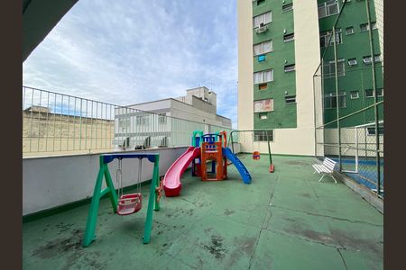 Apartamento à venda com 70m², 2 quartos e 1 vaga