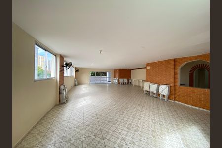 Apartamento à venda com 70m², 2 quartos e 1 vaga
