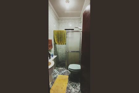 Casa para alugar com 132m², 3 quartos e 3 vagasBanheiro social