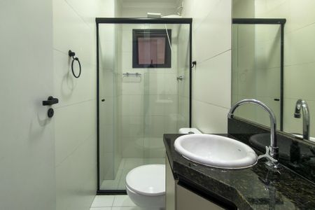 Apartamento para alugar com 61m², 2 quartos e 1 vaga Apartamento para alugar com 61m², 2 quartos e 1 vagaBanheiro