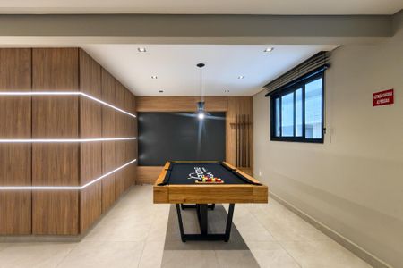 Apartamento para alugar com 61m², 2 quartos e 1 vaga Apartamento para alugar com 61m², 2 quartos e 1 vagaSala de Jogos