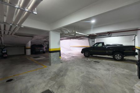 Apartamento para alugar com 61m², 2 quartos e 1 vaga Apartamento para alugar com 61m², 2 quartos e 1 vagaGaragem