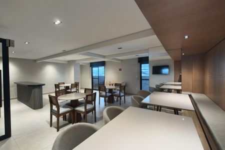 Apartamento para alugar com 61m², 2 quartos e 1 vaga Apartamento para alugar com 61m², 2 quartos e 1 vagaÁrea comum - Salão de festas