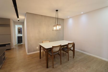 Apartamento para alugar com 83m², 2 quartos e 2 vagasSala