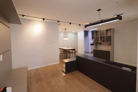 Apartamento para alugar com 83m², 2 quartos e 2 vagasSala