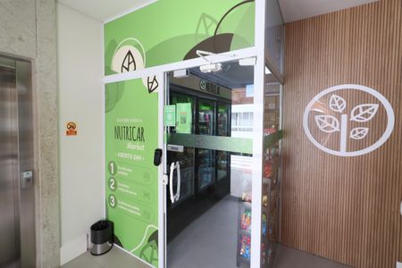 Apartamento para alugar com 83m², 2 quartos e 2 vagasÁrea comum - Mercadinho