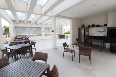 Apartamento para alugar com 83m², 2 quartos e 2 vagasÁrea comum - Churrasqueira