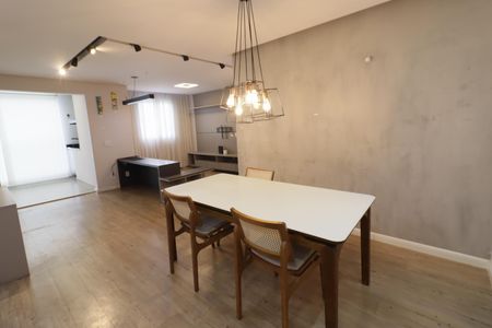 Sala de apartamento para alugar com 2 quartos, 83m² em Vila Yara, Osasco