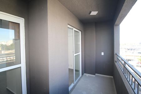 Apartamento para alugar com 48m², 1 quarto e 1 vagaSala / Cozinha - Varanda