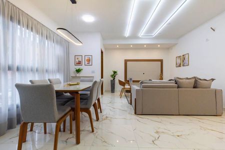 Casa à venda com 3 quartos, 123m² em Chácara Santo Antônio (zona Leste), São Paulo