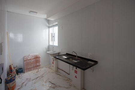 Apartamento à venda com 44m², 2 quartos e 1 vagaCozinha e Área de Serviço
