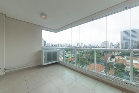 Apartamento à venda com 67m², 1 quarto e 1 vaga Apartamento à venda com 67m², 1 quarto e 1 vagaVaranda