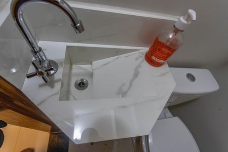 Casa à venda com 90m², 3 quartos e 1 vaga Casa à venda com 90m², 3 quartos e 1 vagaLavabo