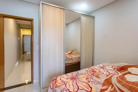 Casa à venda com 90m², 3 quartos e 1 vaga Casa à venda com 90m², 3 quartos e 1 vagaQuarto 1 - suíte
