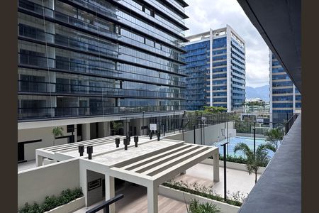 Apartamento à venda com 85m², 2 quartos e 1 vaga Apartamento à venda com 85m², 2 quartos e 1 vagaÁrea comum