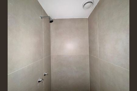 Apartamento à venda com 85m², 2 quartos e 1 vaga Apartamento à venda com 85m², 2 quartos e 1 vagaBanheiro Social
