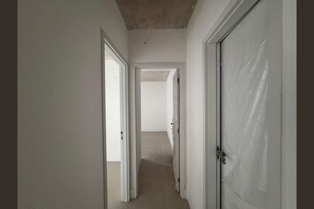 Apartamento à venda com 85m², 2 quartos e 1 vaga Apartamento à venda com 85m², 2 quartos e 1 vagaCorredor