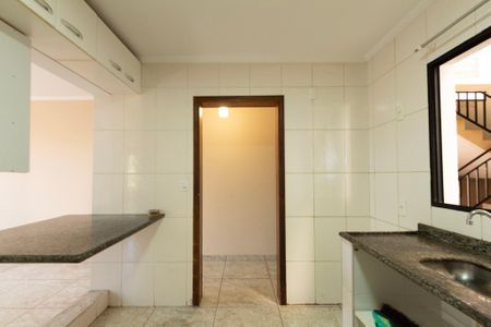Apartamento para alugar com 57m², 2 quartos e 1 vaga Apartamento para alugar com 57m², 2 quartos e 1 vagaCozinha