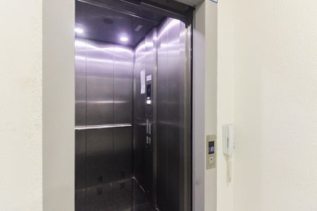 Studio à venda com 20m², 1 quarto e sem vaga Studio à venda com 20m², 1 quarto e sem vagaCondomínio